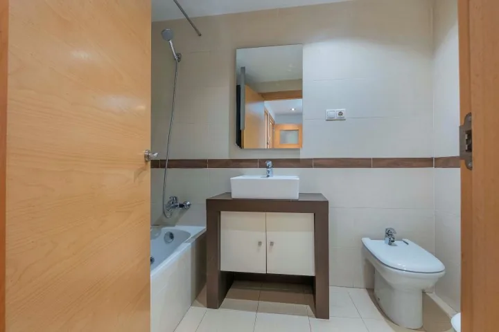 Piso en Valldaura, Valldaura, Manresa — Baño